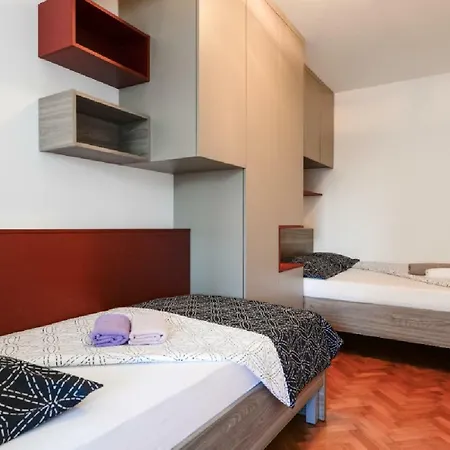 Donatus - Modern Near The Bridge/centre Apartamento